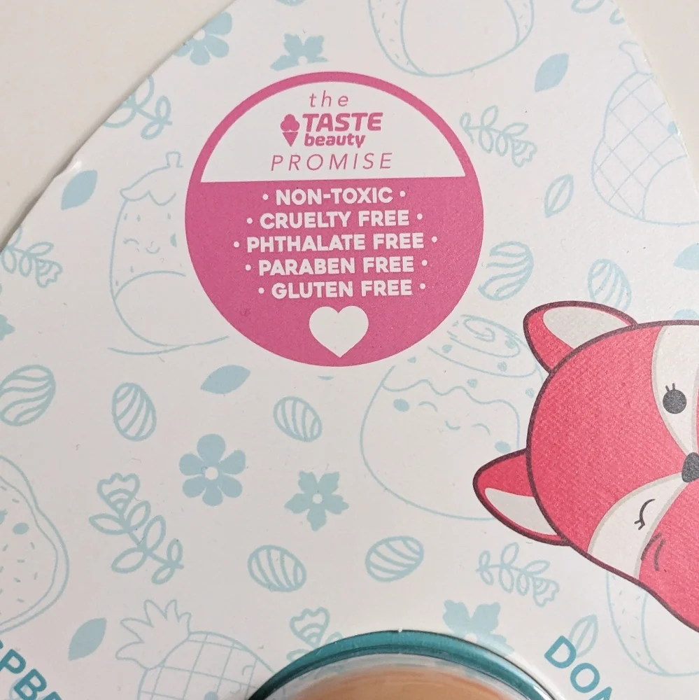 SQUISHMALLOWS, Macaron Lip Balms, 8 Flavors with Vitamin E